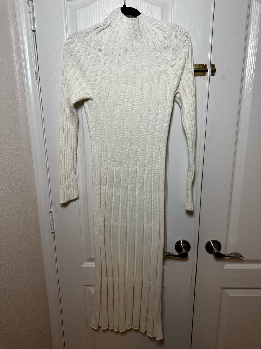 Banana Republic Cream Ribbed Knit Mock Neck Long Sleeve Midi Sweater Dress